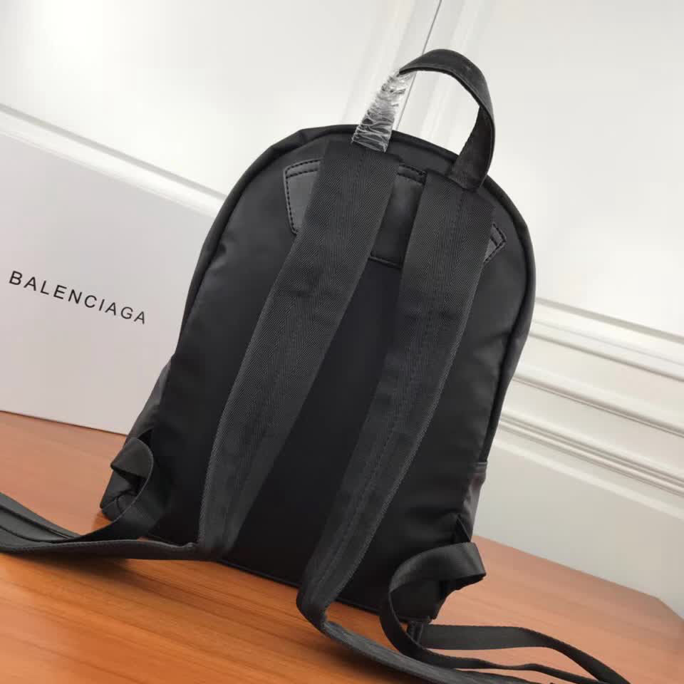 BALENCIAG巴黎世家 帆布雙肩包 小牛皮搭配棉質帆布  BL1602